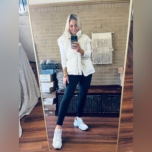 Double Zero Off-White Puffer Vest